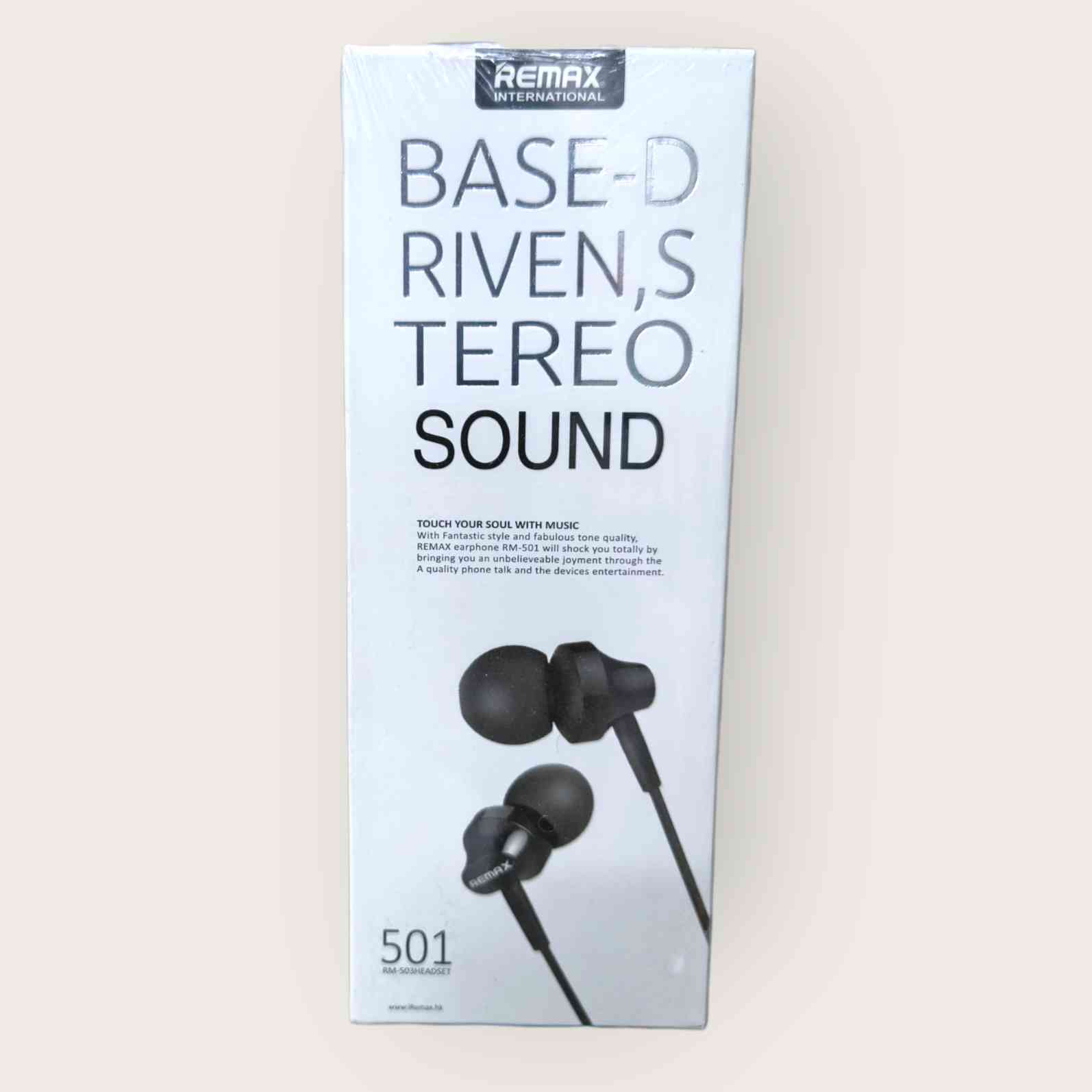 REMAX RM501 Base-Driven Stereo Sound